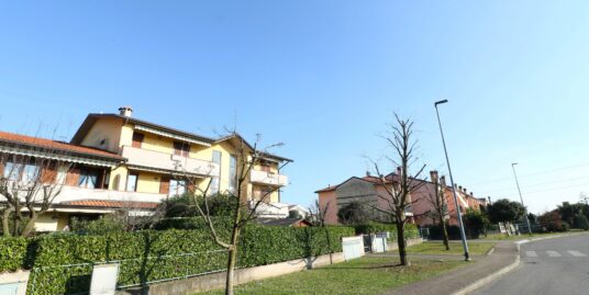 3 locali – Madone